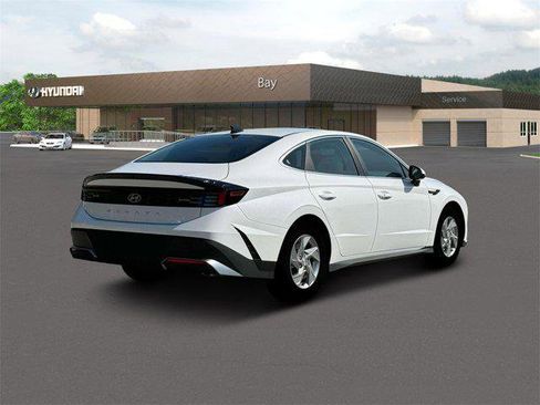 New 2025 Hyundai Sonata SE image 7
