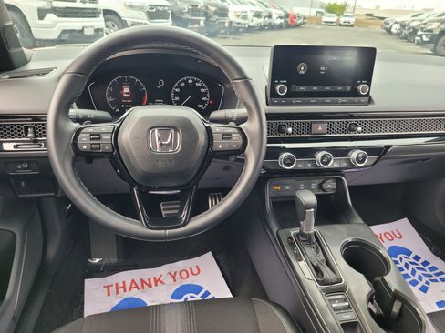Used 2025 Honda Civic Sport image 17