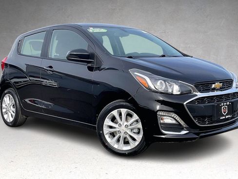 Used 2020 Chevrolet Spark LT image 2
