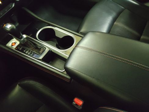 Used 2023 Nissan Altima 2.5 SR FWD image 26