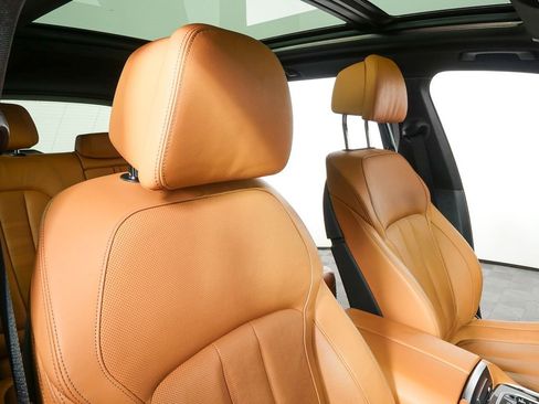 Used 2021 BMW X5 sDrive40i w/ M Sport Package image 23