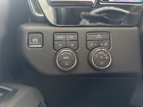 New 2026 Chevrolet Silverado 1500 RST AWD/4WD image 13
