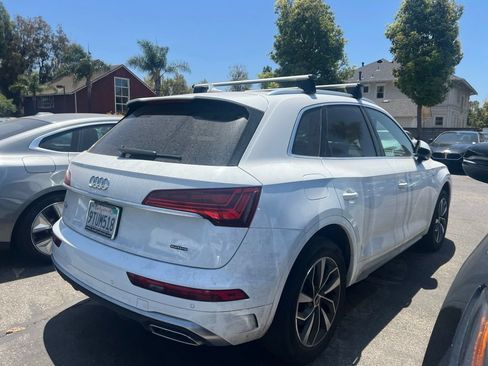 Used 2023 Audi Q5 2.0T Premium w/ Convenience Package AWD/4WD image 4