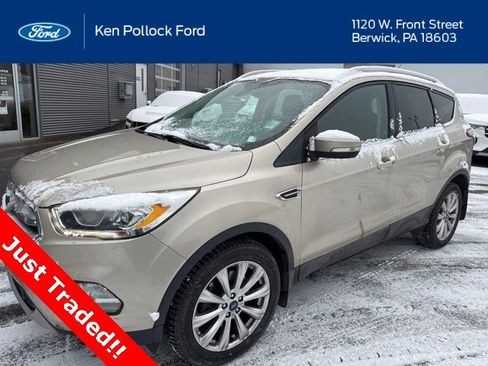 Used 2017 Ford Escape Titanium image 1