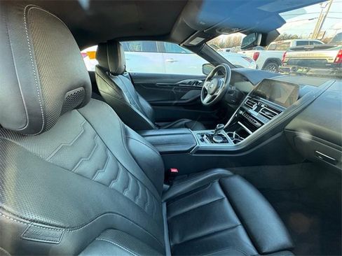 Used 2019 BMW M850i xDrive Convertible image 3