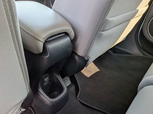 Used 2022 Honda HR-V EX image 17