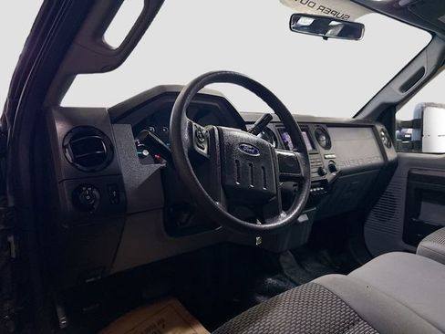 Used 2012 Ford F250 XL w/ PWR Equipment Group image 10