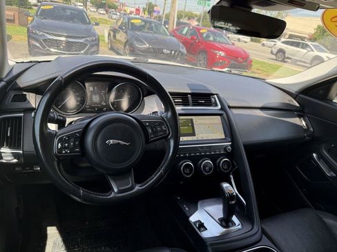 Used 2018 Jaguar E-PACE S AWD/4WD image 14