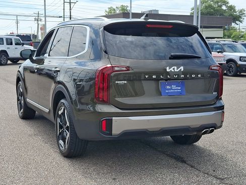 Used 2025 Kia Telluride S AWD/4WD image 8
