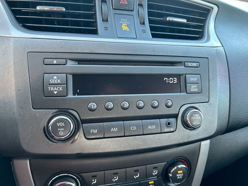 Used 2014 Nissan Sentra SV FWD image 15