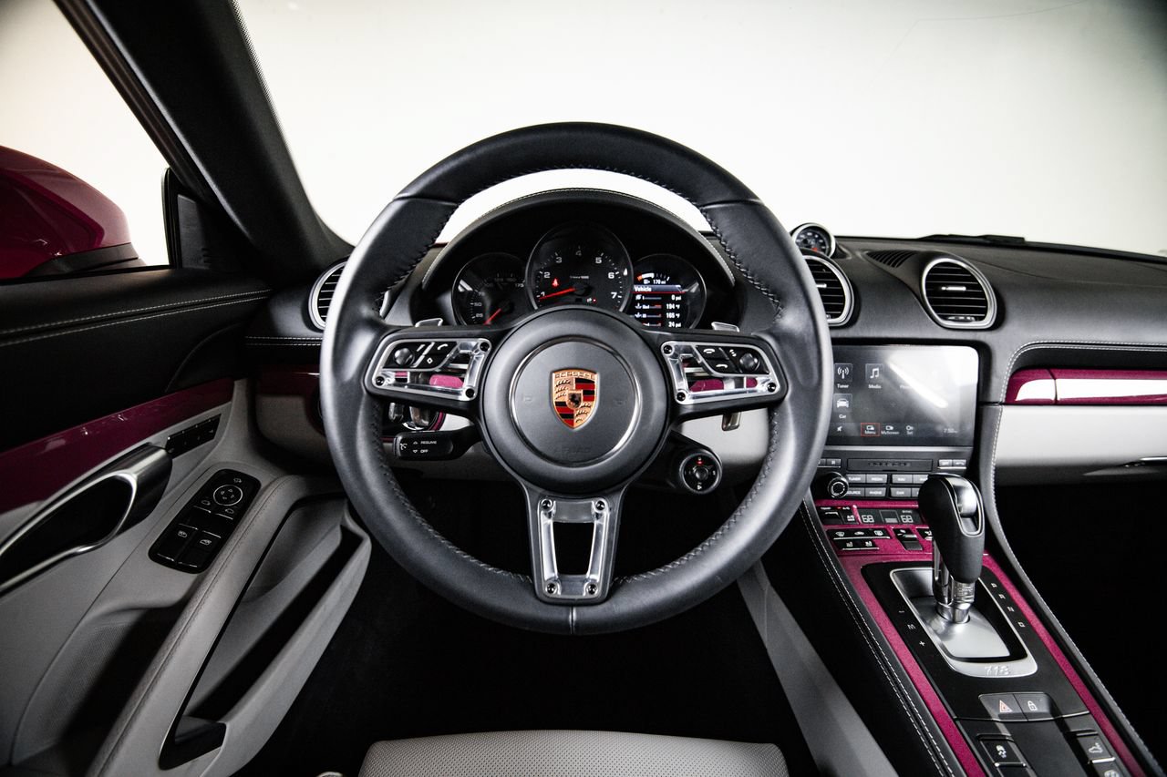Certified 2025 Porsche 718 Cayman RWD image 25