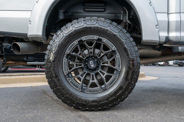 Used 2019 Ford F150 Lariat AWD/4WD image 16