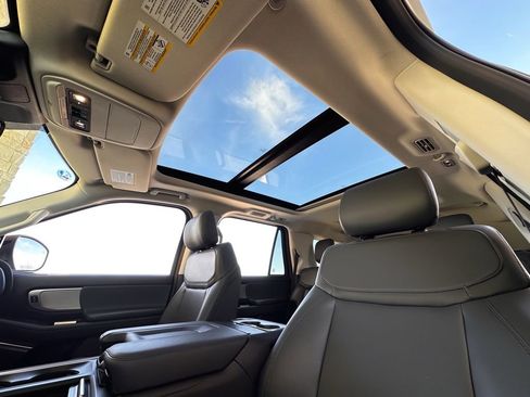 New 2026 Ford Expedition Active image 26