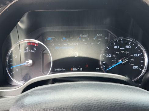 Used 2022 Ford F250 Lariat w/ Black Appearance Package AWD/4WD image 15