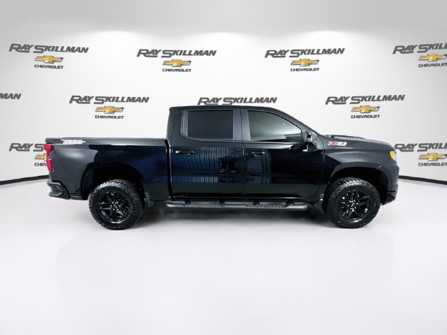 Used 2024 Chevrolet Silverado 1500 LT Trail Boss AWD/4WD image 8