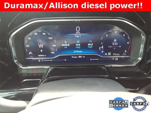 Used 2024 Chevrolet Silverado 2500 LT image 26