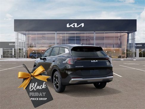 New 2026 Kia Sportage EX image 4