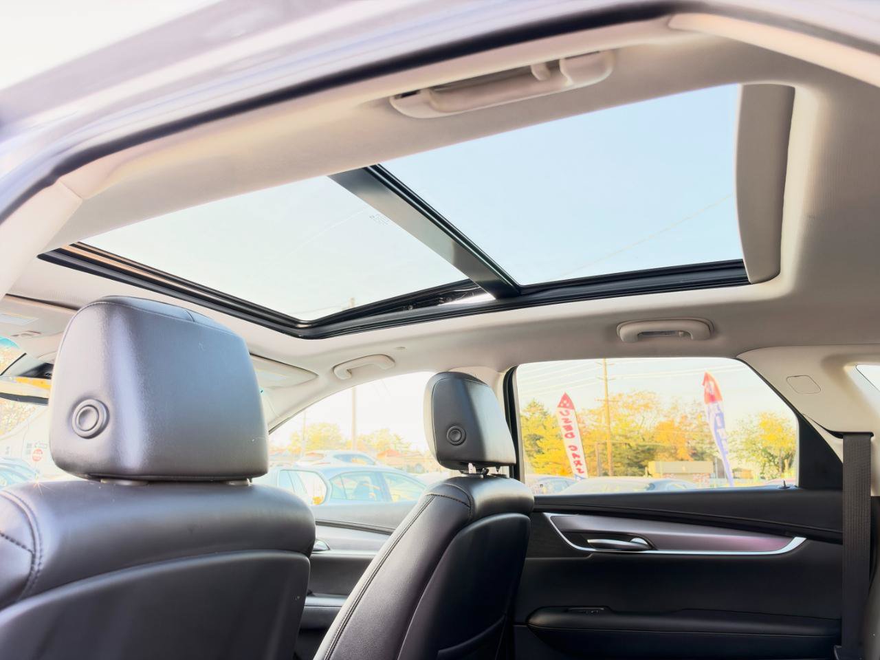 Used 2019 Cadillac XT5 Luxury AWD/4WD image 31