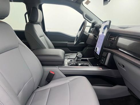 New 2025 Ford F150 Lightning Flash image 33