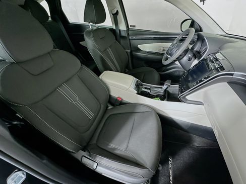 Used 2024 Hyundai Tucson SEL FWD image 31