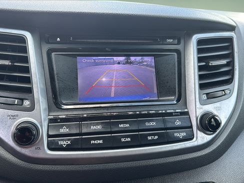 Used 2017 Hyundai Tucson Value FWD image 12