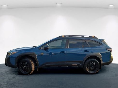 Used 2022 Subaru Outback Wilderness AWD/4WD image 11