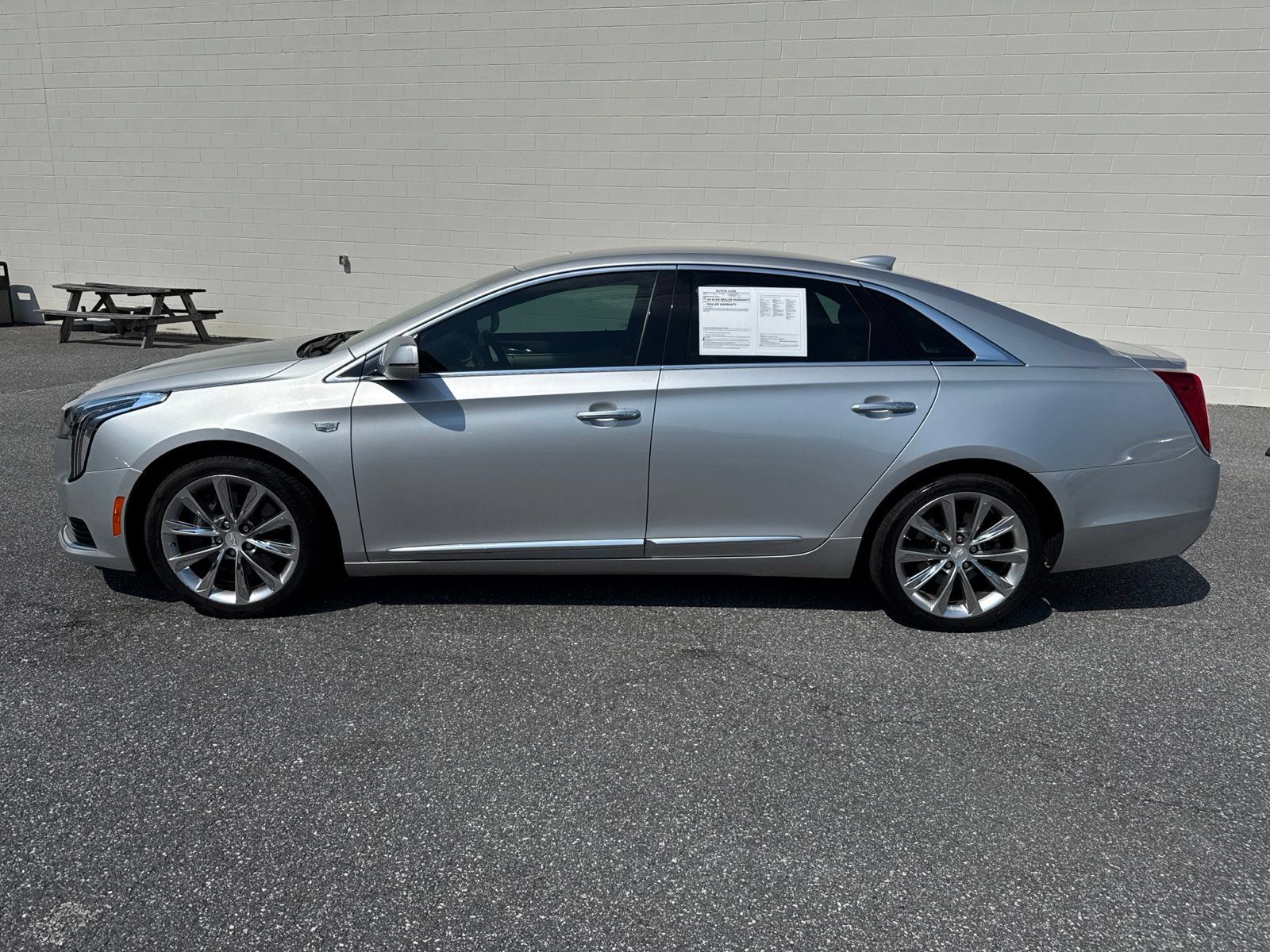 Used 2019 Cadillac XTS FWD image 4