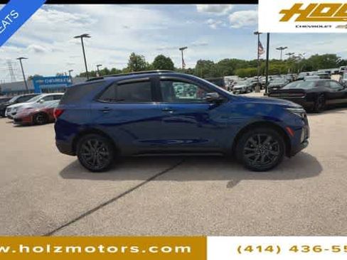 Certified 2023 Chevrolet Equinox RS w/ RS Leather Package AWD/4WD image 9
