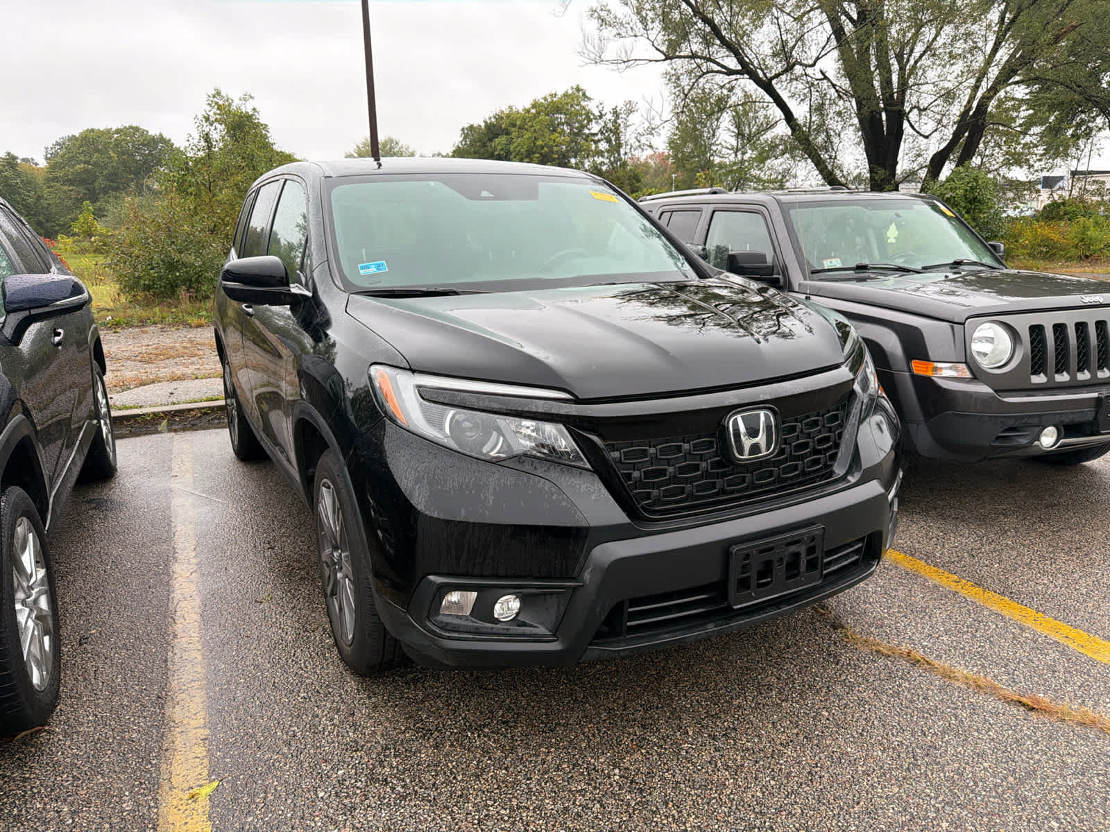 Used 2021 Honda Passport EX-L image 3