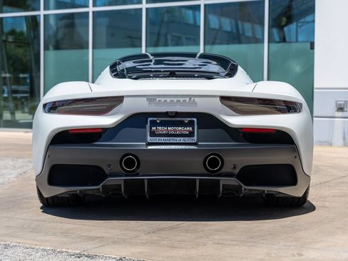 Used 2022 Maserati MC20 Coupe RWD image 16
