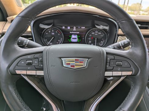 Certified 2022 Cadillac XT6 Premium Luxury w/ Platinum Package AWD/4WD image 27