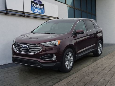 Used 2020 Ford Edge SEL w/ Cold Weather Package image 3