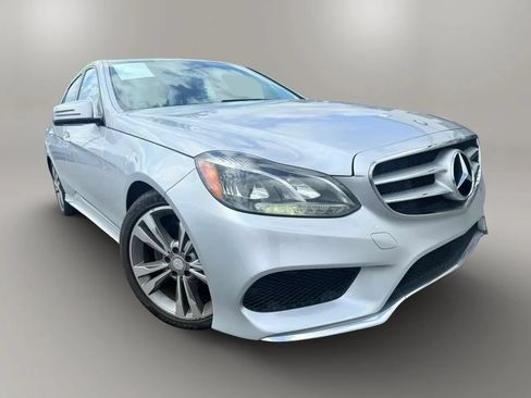 Used 2014 Mercedes-Benz E 350 Sedan image 2