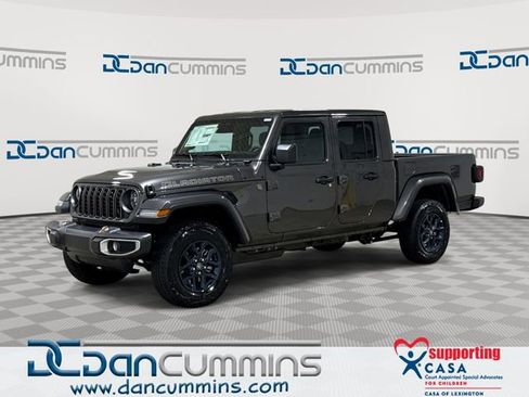 New 2026 Jeep Gladiator Mojave AWD/4WD image 1