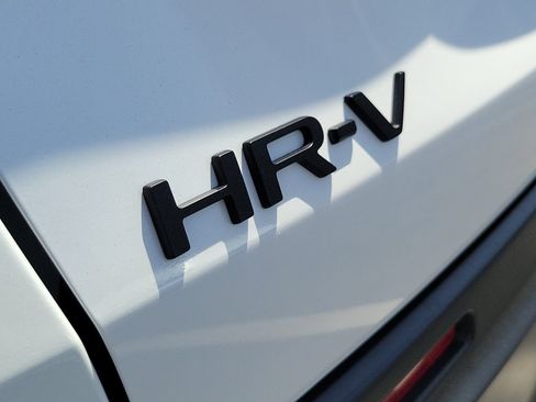 Certified 2027 Honda HR-V Sport image 8