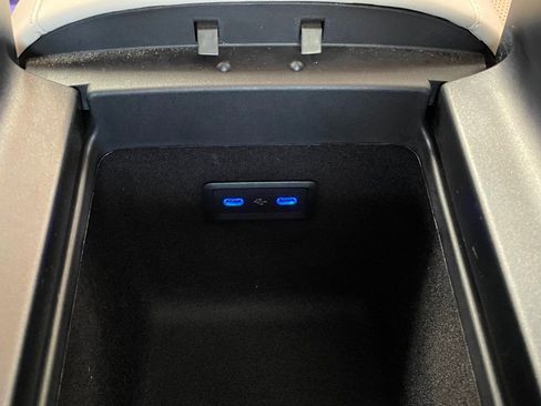 Used 2023 Mercedes-Benz S 580e 4MATIC Sedan w/ AMG Line image 57