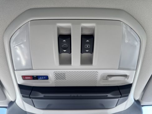 New 2026 Subaru Ascent Limited image 25