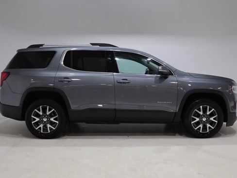 Used 2021 GMC Acadia SLE w/ Driver Convenience Package FWD image 8