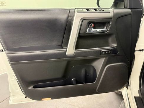 Used 2019 Toyota 4Runner Limited image 28