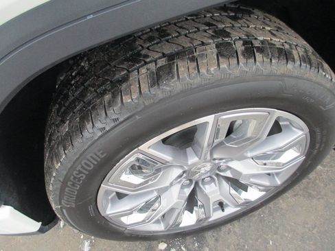 Certified 2023 GMC Sierra 1500 Denali w/ Denali Reserve Package image 13