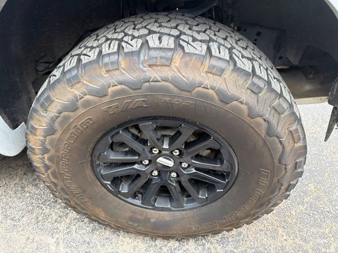 Used 2023 Ford F150 Raptor w/ Raptor Carbon Fiber Package AWD/4WD image 8