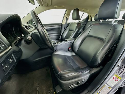 Used 2017 Lexus CT 200h w/ Accessory Package 2 image 13