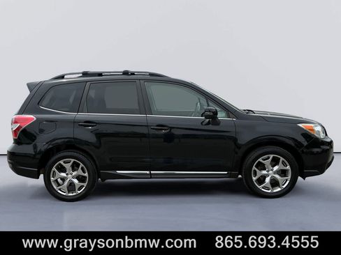 Used 2015 Subaru Forester 2.5i Touring AWD/4WD image 2
