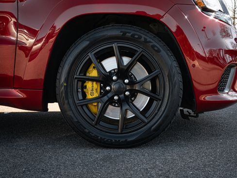 Used 2019 Jeep Grand Cherokee Trackhawk image 10