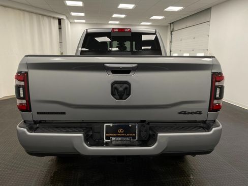 Used 2022 RAM 2500 Big Horn w/ Level C Equiment Group AWD/4WD image 6