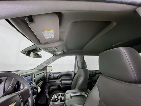 Used 2022 Chevrolet Silverado 1500 Custom AWD/4WD image 11