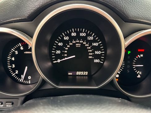 Used 2006 Lexus SC 430 Convertible image 25