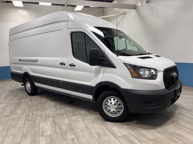 Used 2025 Ford Transit 250 148 High Roof Extended AWD w/ Load Area Protection Package image 28