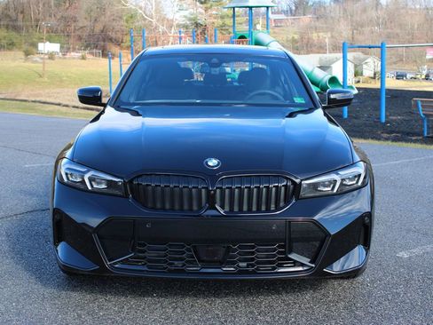 New 2026 BMW 330i xDrive Sedan w/ M Sport Package image 3