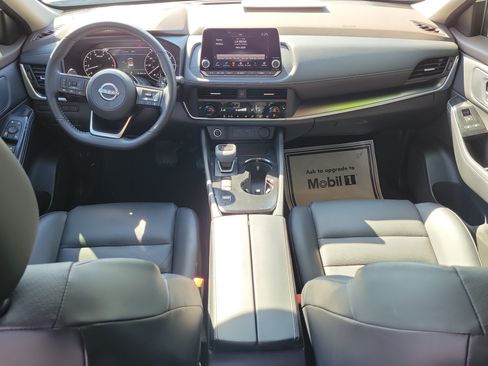 Certified 2023 Nissan Rogue SV w/ SV Premium B Package FWD image 14